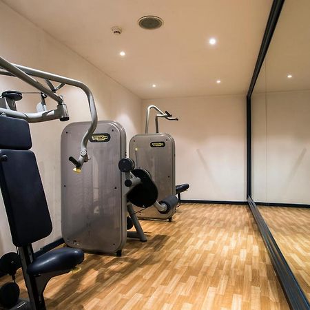 בולוניה Flyon Hotel & Conference Center מראה חיצוני תמונה Gym equipment