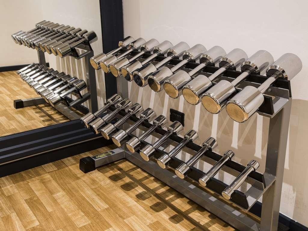 בולוניה Flyon Hotel & Conference Center מתקנים תמונה Dumbbells