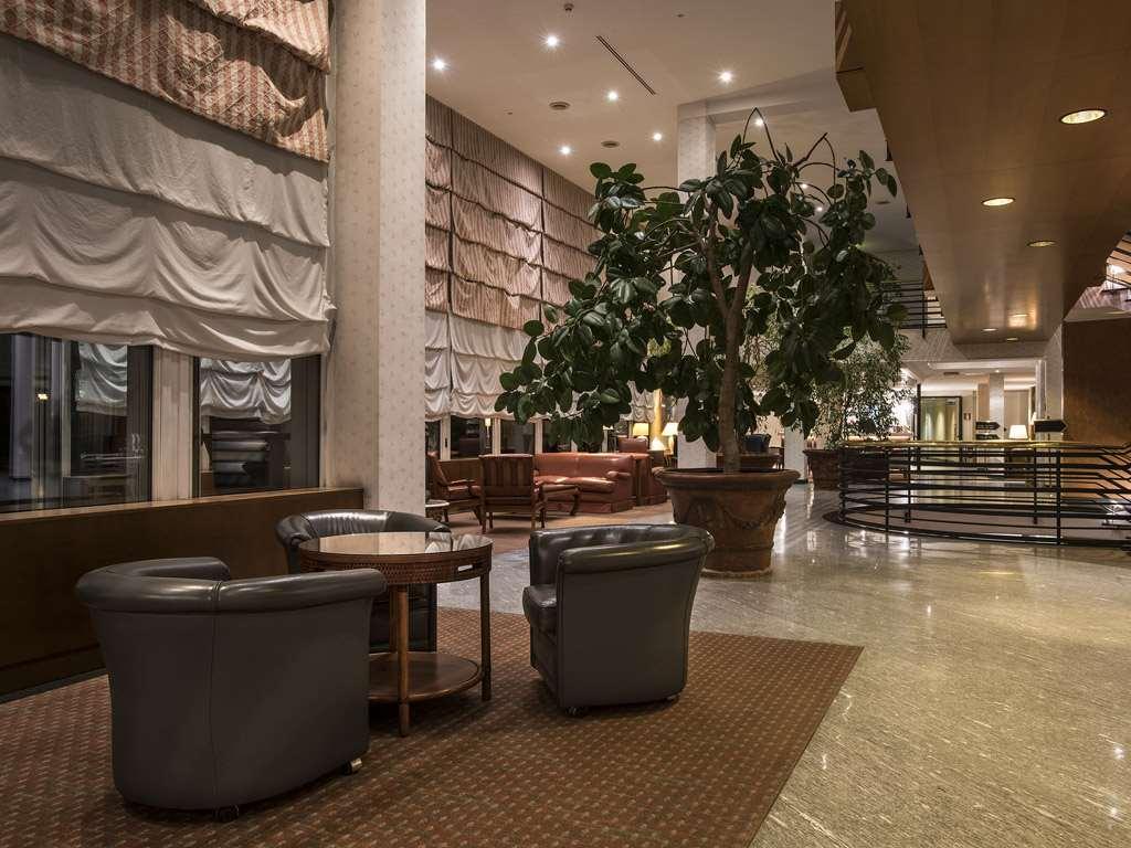 בולוניה Flyon Hotel & Conference Center מראה פנימי תמונה Interior of the hotel